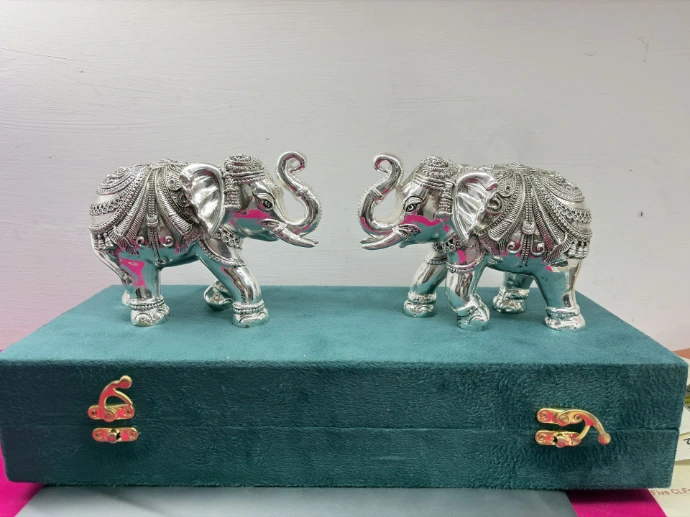999 Pure Silver Coated / Plated Elephant